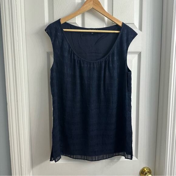 St. John Blouse Sleeveless Silk Blue Striped Metallic Designer Size Medium - Picture 3 of 7